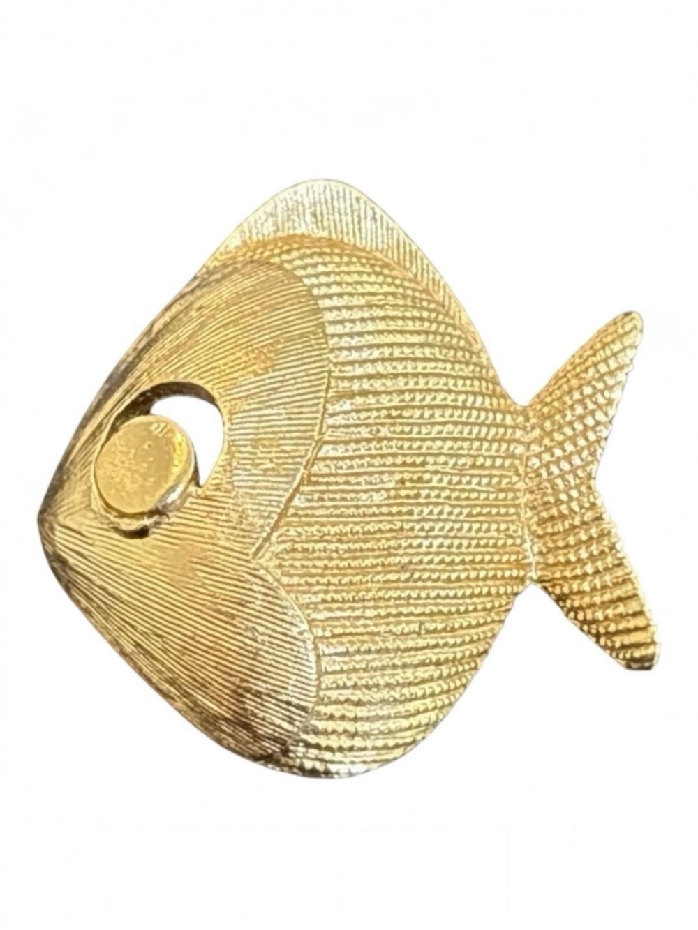 Vintage Trifari Goldtone signed Mid Century Mod Fluted Satin FISH Brooch